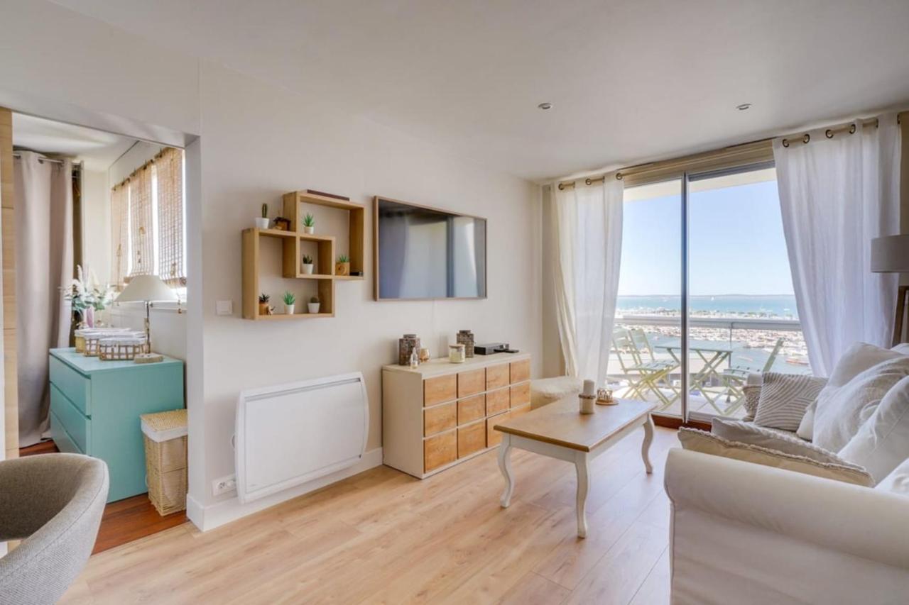 Apartment Flat In The Port Of Arcachon